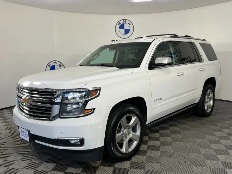 2019 Chevrolet Tahoe Premier photo 1