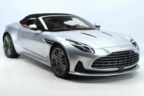 2024 Aston Martin DB12 photo 3