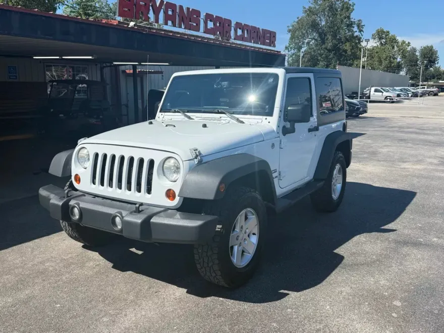 2013 Jeep Wrangler Sport photo 1