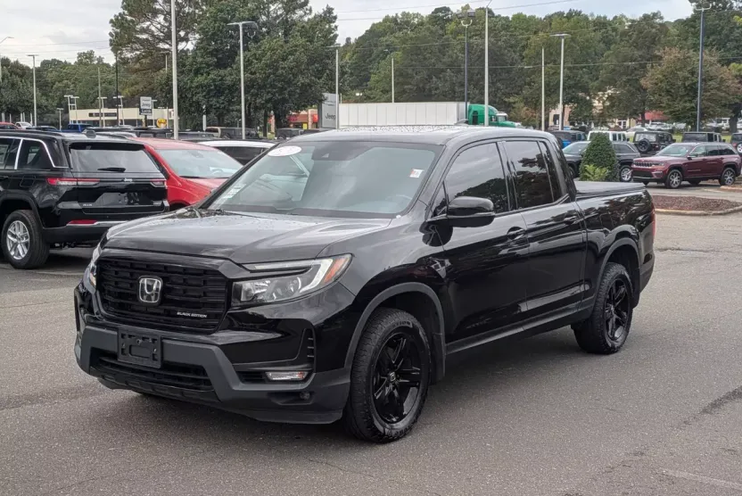 2022 Honda Ridgeline Black Edition photo 1