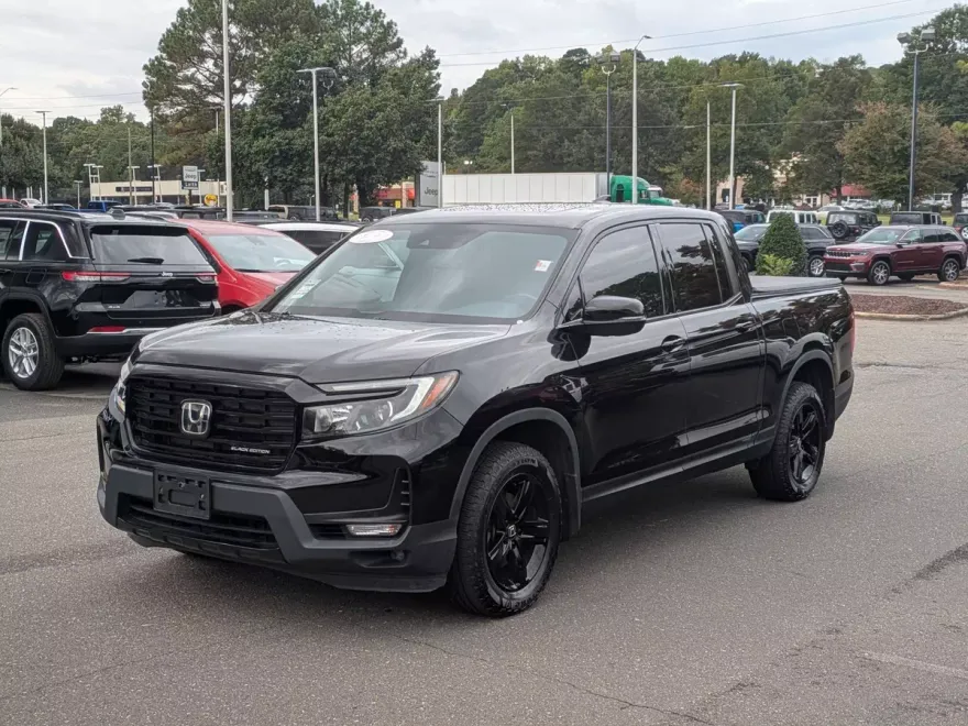 2022 Honda Ridgeline Black Edition photo 1