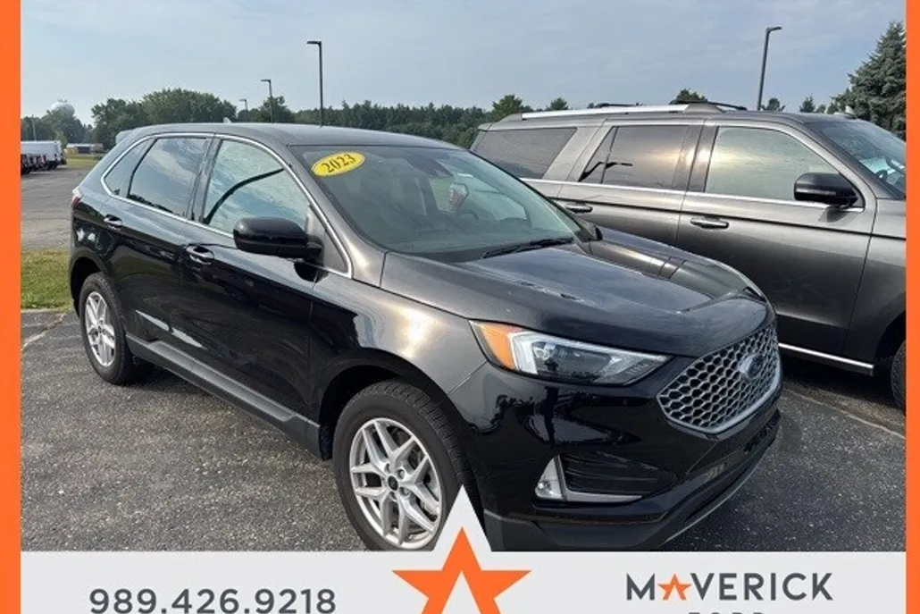 2023 Ford Edge SEL photo 1