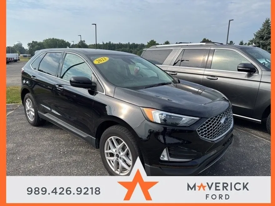 2023 Ford Edge SEL photo 1