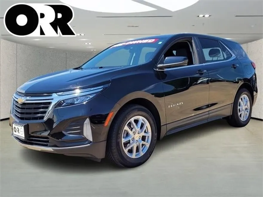 2023 Chevrolet Equinox LT photo 1