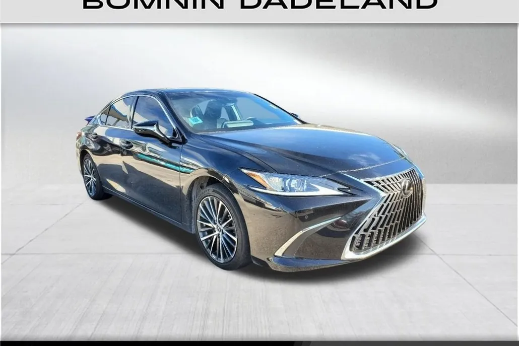 2022 Lexus ES 350 photo 1