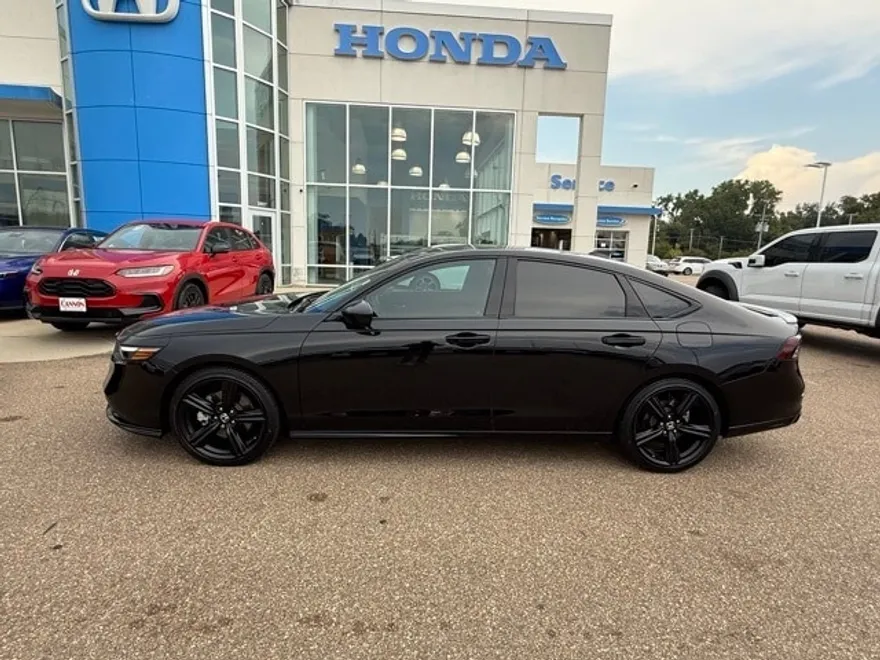2024 Honda Accord Hybrid Sport-L photo 1