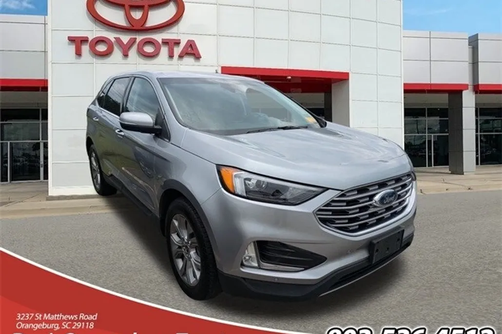 2024 Ford Edge Titanium photo 1