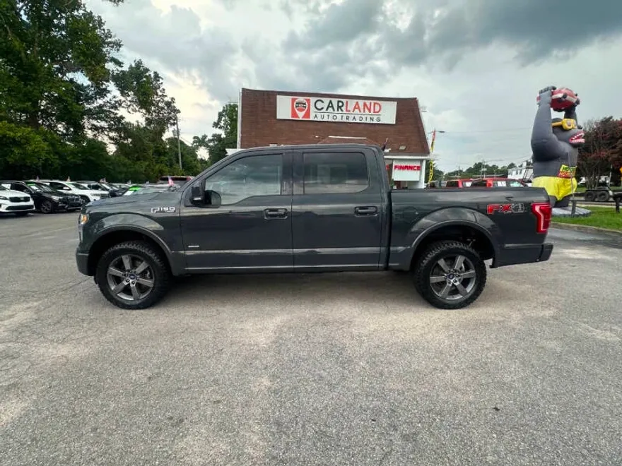 2016 Ford F-150 Lariat photo 1