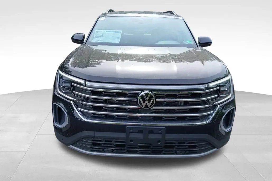 2025 Volkswagen Atlas SE Technology photo 1