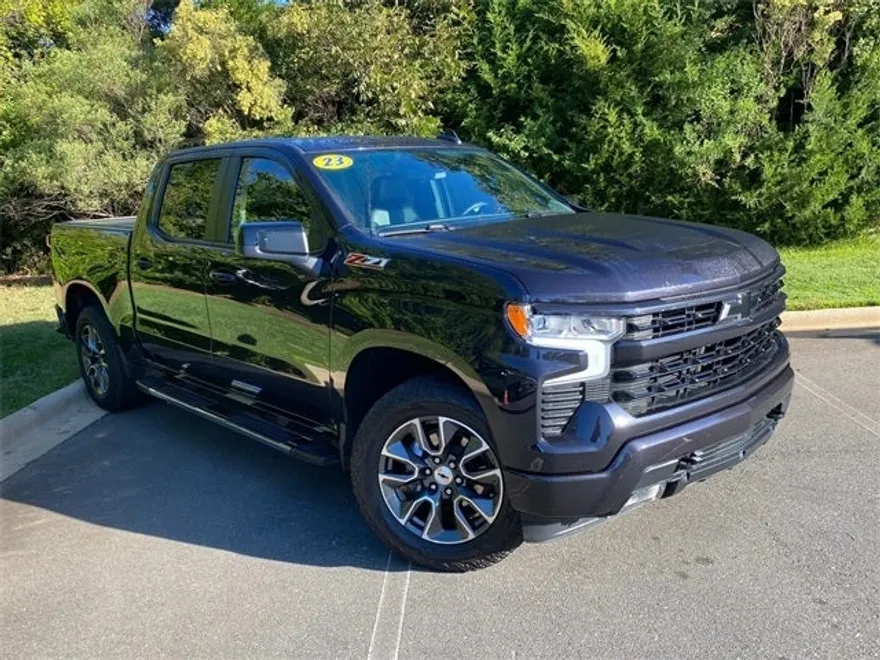 2023 Chevrolet Silverado 1500 RST photo 1