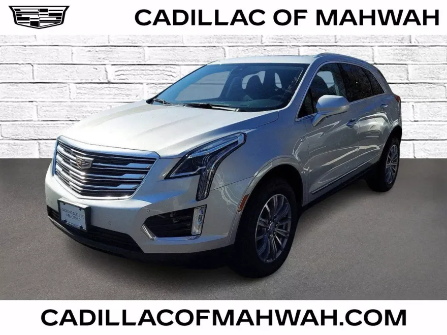 2019 Cadillac XT5 Luxury photo 1