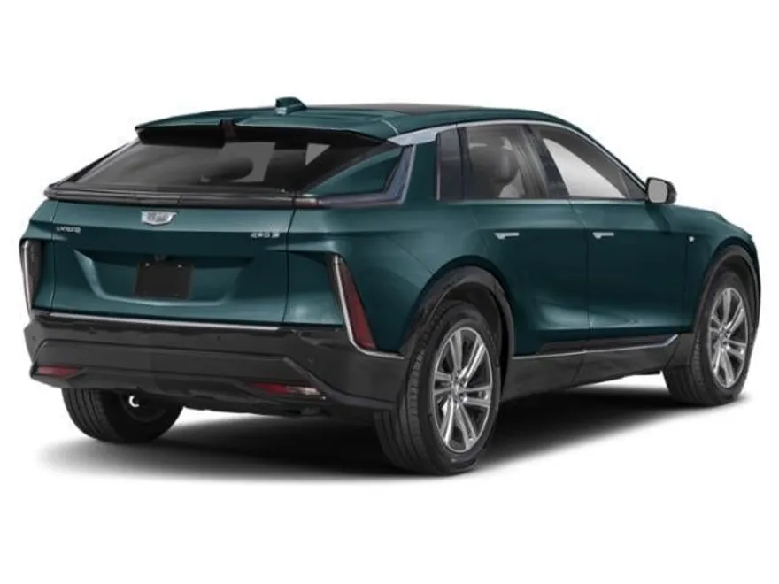 2025 Cadillac Lyriq Luxury photo 1