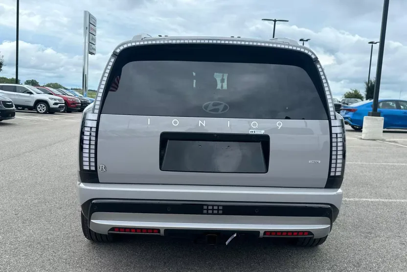 2026 Hyundai Ioniq SEL photo 1