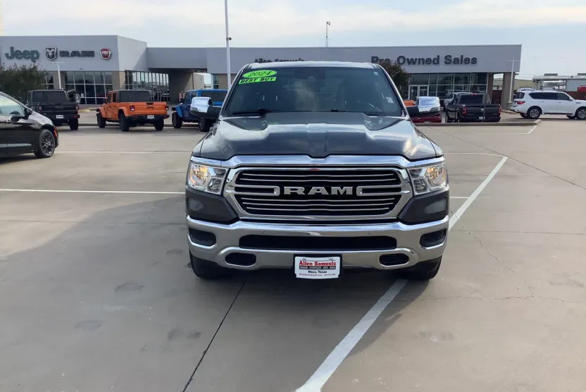 2024 Ram 1500 Laramie photo 1