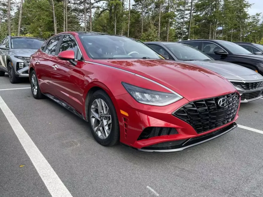 2020 Hyundai Sonata SEL photo 1