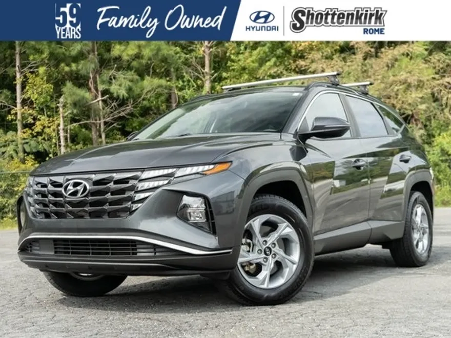 2022 Hyundai Tucson SEL photo 1