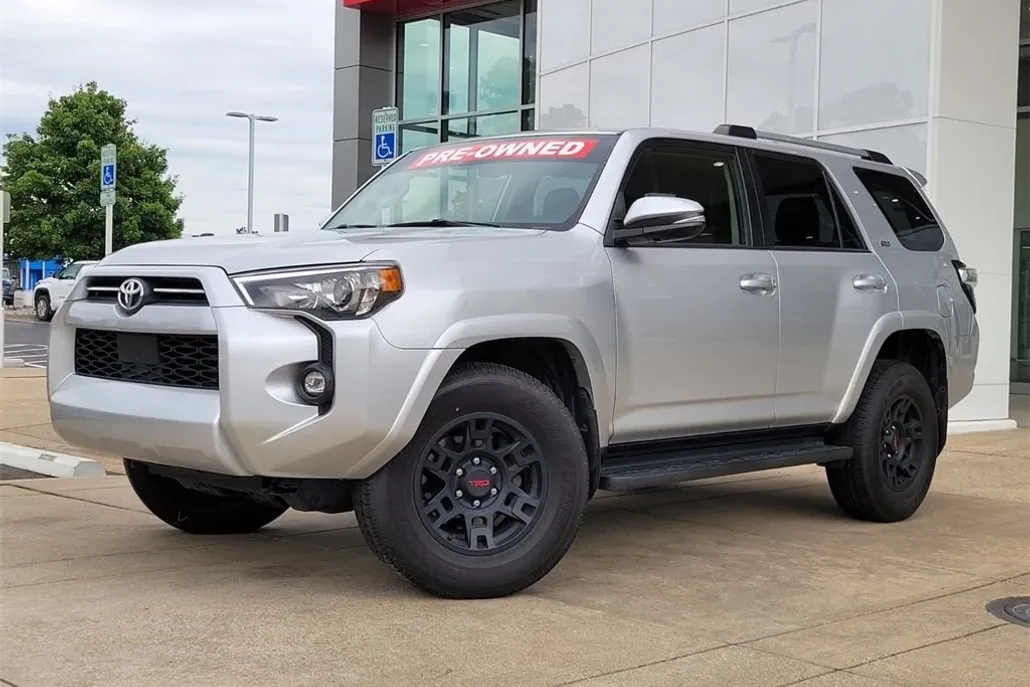 2021 Toyota 4Runner SR5 Premium photo 1