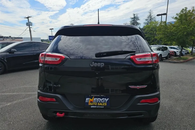 2017 Jeep Cherokee Trailhawk photo 1