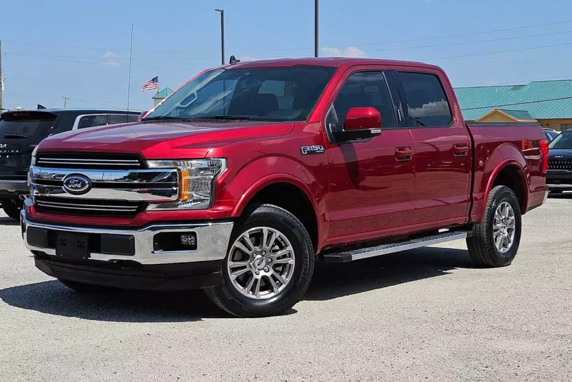 2019 Ford F-150 Lariat photo 1