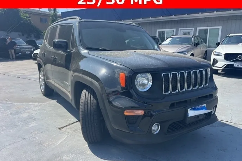 2020 Jeep Renegade Latitude photo 1