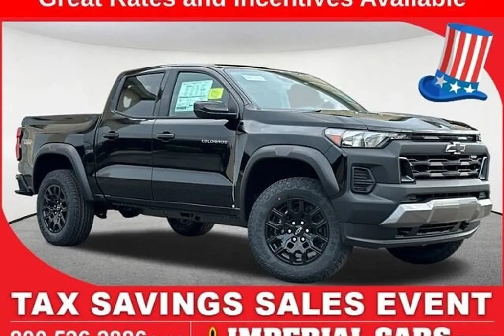 2026 Chevrolet Colorado Trail Boss photo 1