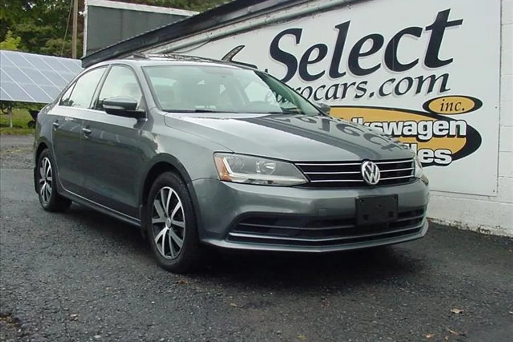 2017 Volkswagen Jetta SE photo 1