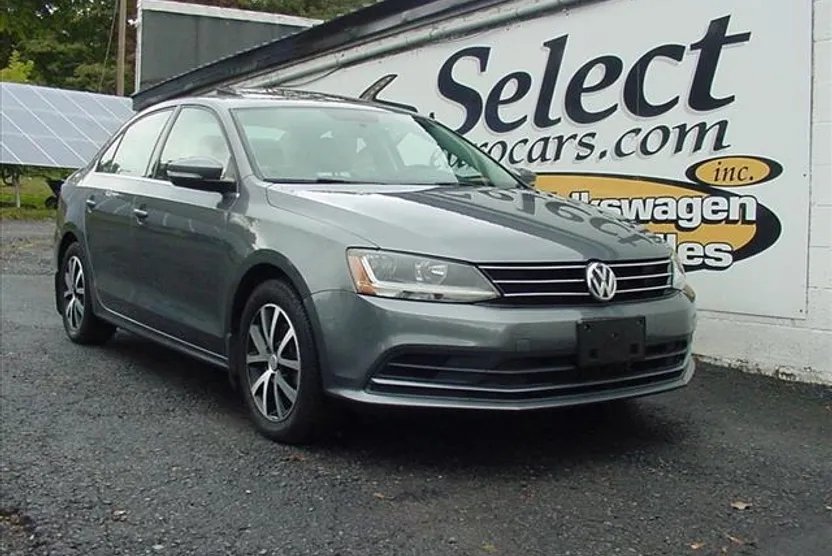 2017 Volkswagen Jetta SE photo 1