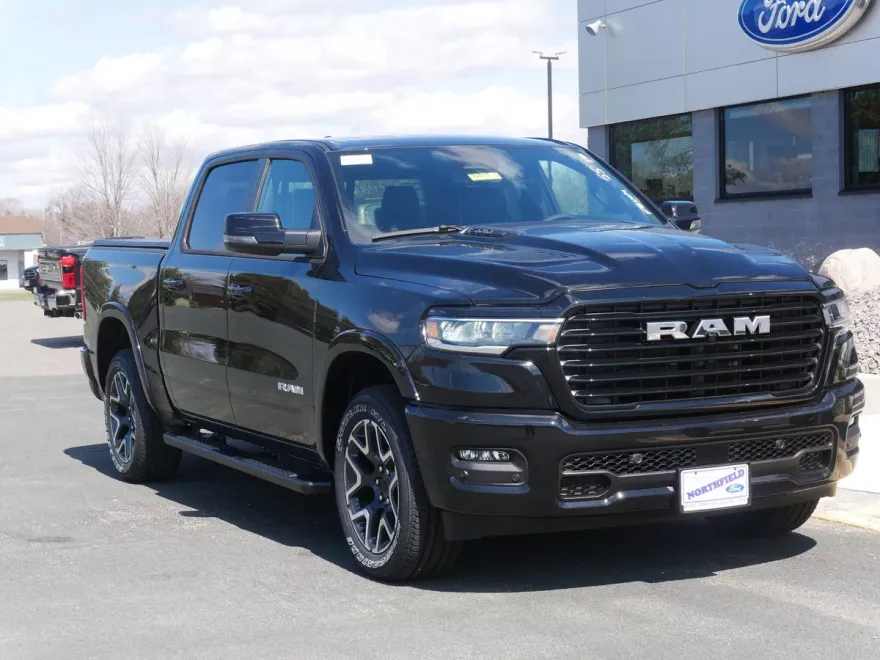 2025 Ram 1500 Laramie photo 1