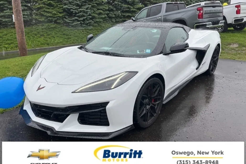 2025 Chevrolet Corvette Z06 3LZ photo 1