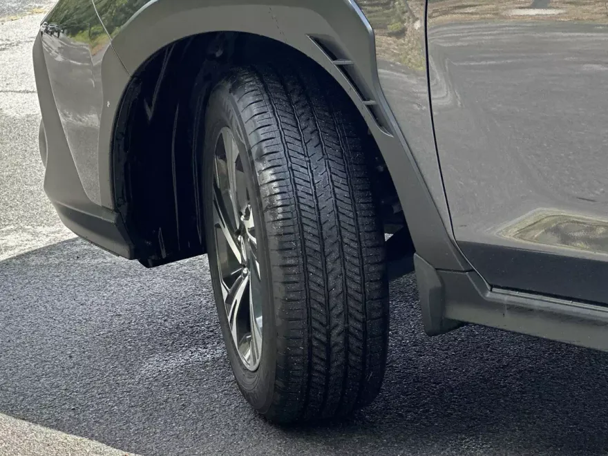 2024 Subaru Crosstrek Premium photo 1