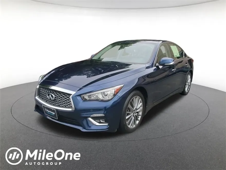 2022 Infiniti Q50 LUXE photo 1