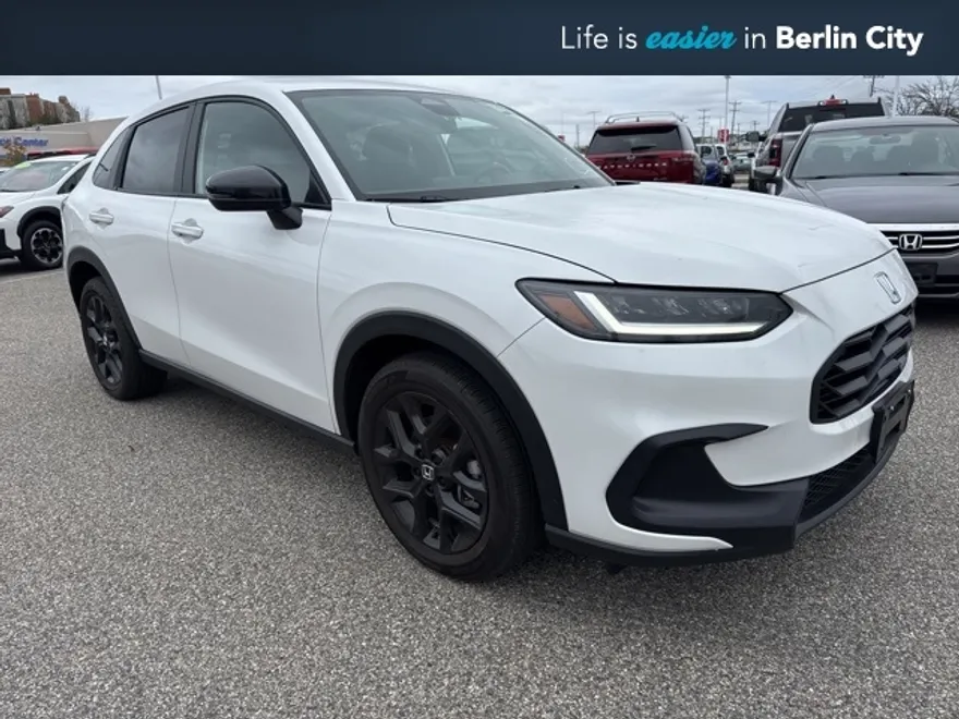 2023 Honda HR-V Sport photo 1