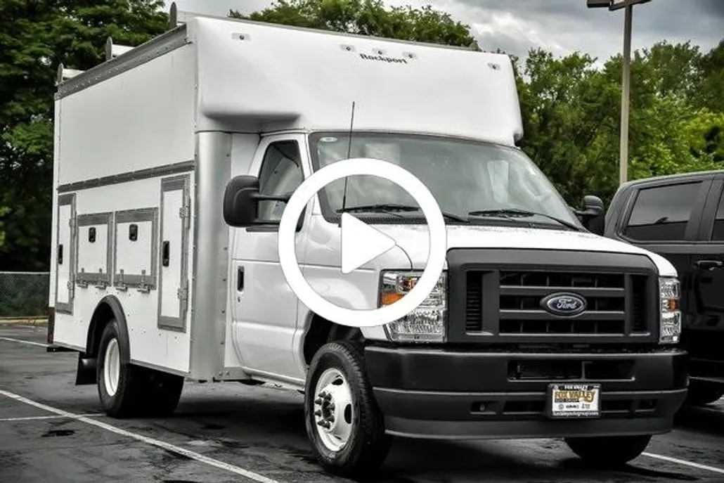 2024 Ford E-350 Base photo 1