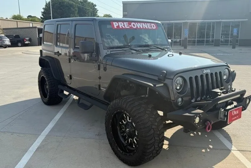 2017 Jeep Wrangler Unlimited Sport photo 1