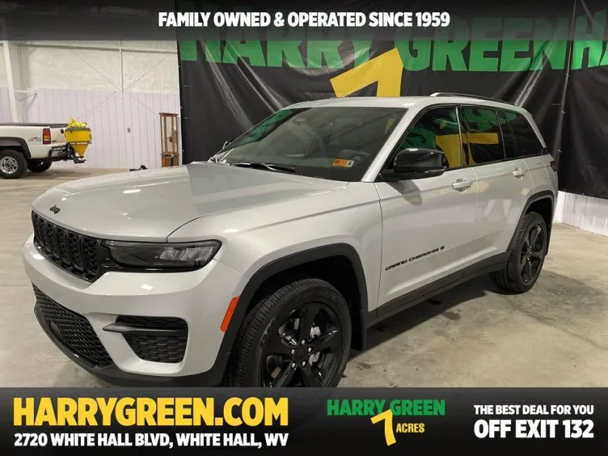 2025 Jeep Grand Cherokee Altitude photo 1