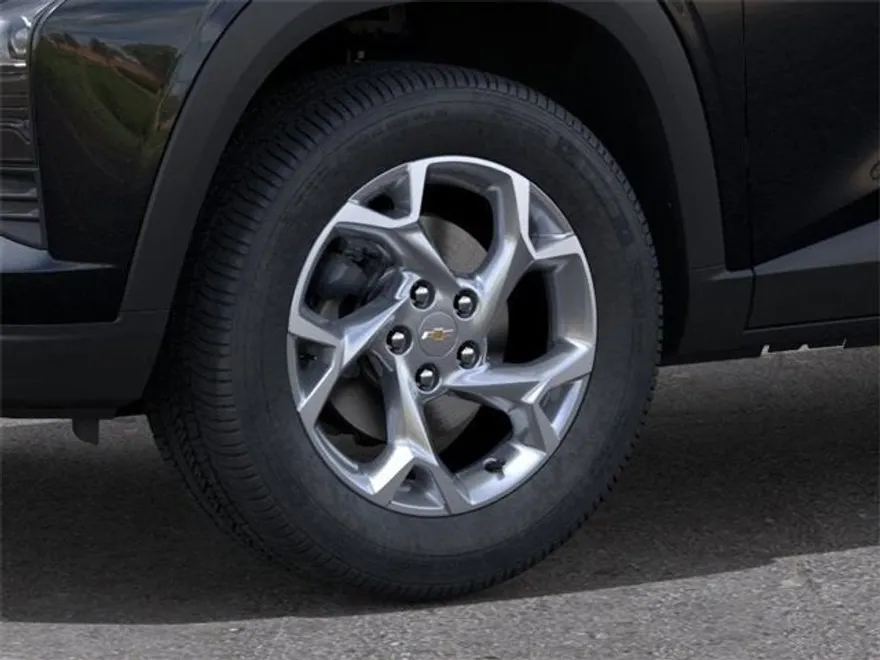 2026 Chevrolet Trax LS photo 1