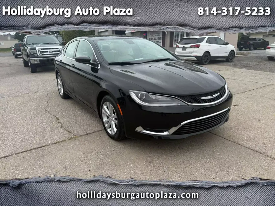 2015 Chrysler 200 Limited photo 1