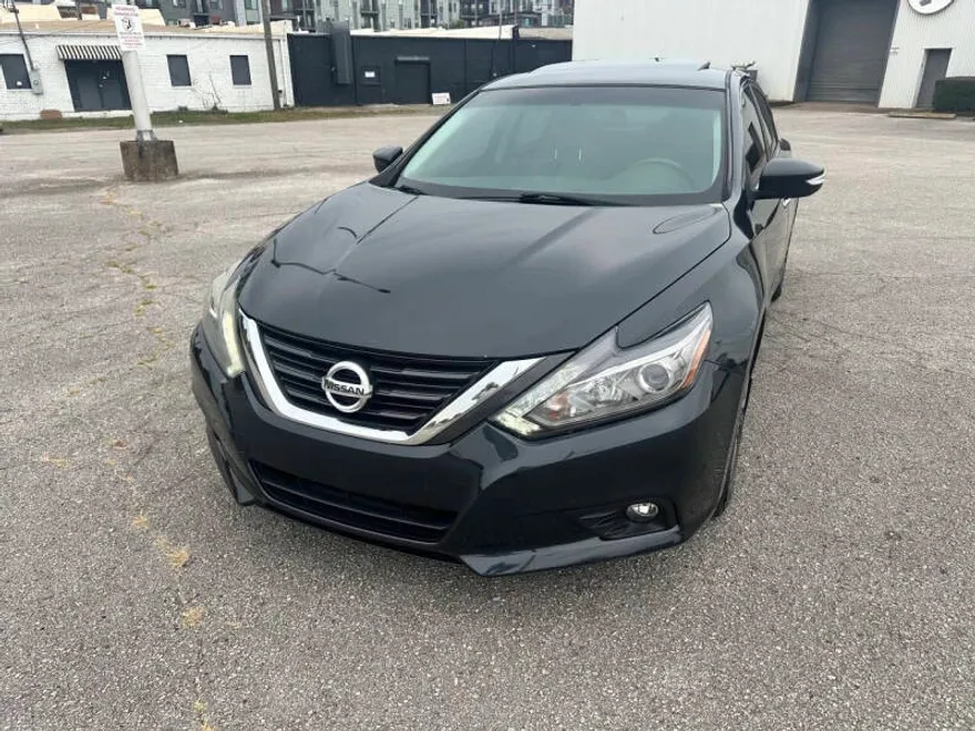 2016 Nissan Altima 2.5 SL photo 1