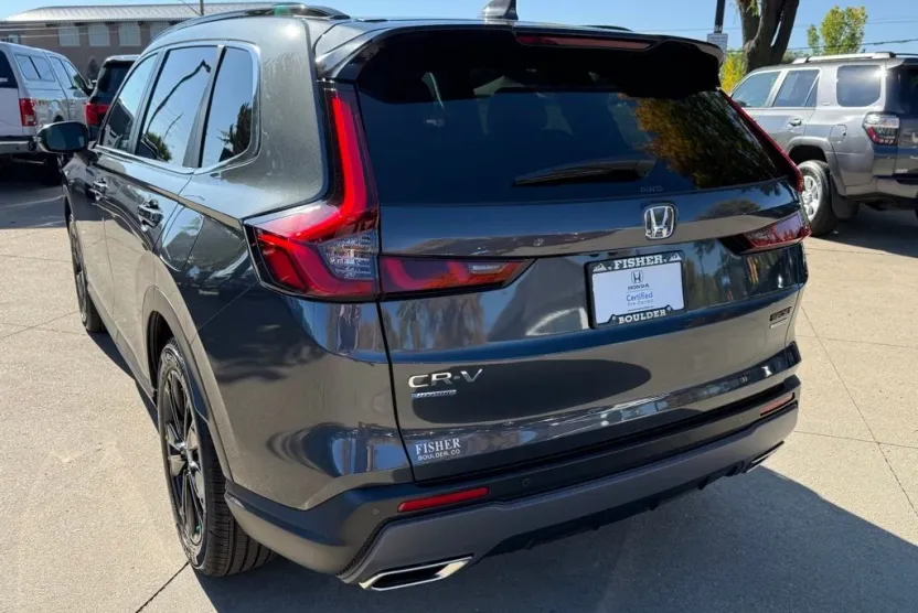 2025 Honda CR-V Hybrid Sport Touring photo 1