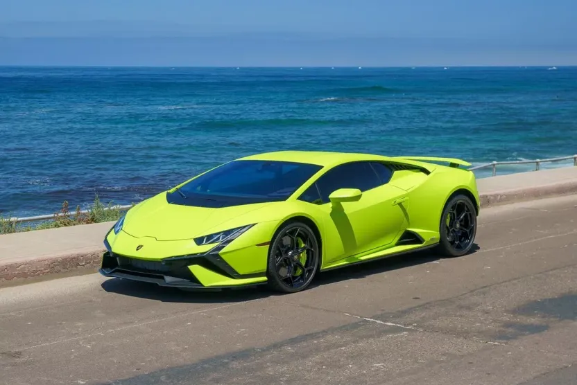 2024 Lamborghini Huracan Tecnica photo 1