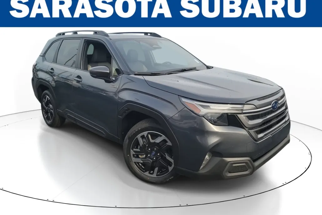 2025 Subaru Forester Limited photo 1