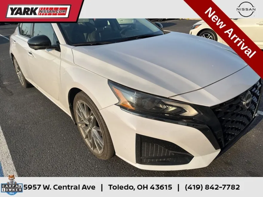 2023 Nissan Altima SR VC-Turbo photo 1
