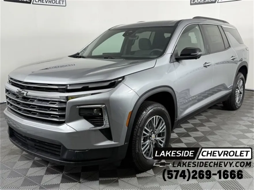 2026 Chevrolet Traverse photo 1