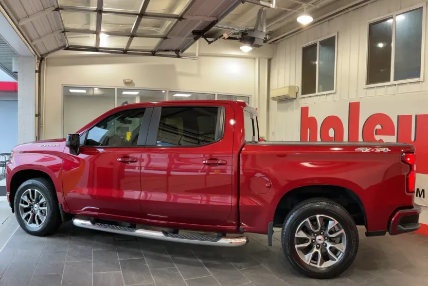 2019 Chevrolet Silverado 1500 RST photo 1