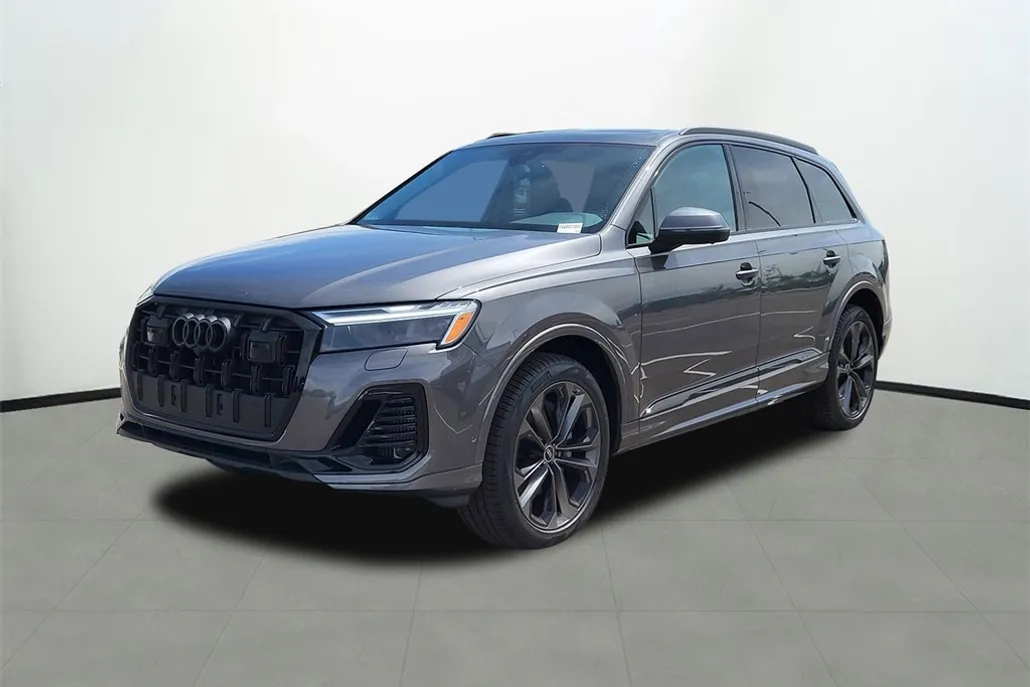 2025 Audi Q7 55 Premium Plus photo 1