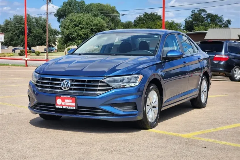 2019 Volkswagen Jetta 1.4T SE photo 1