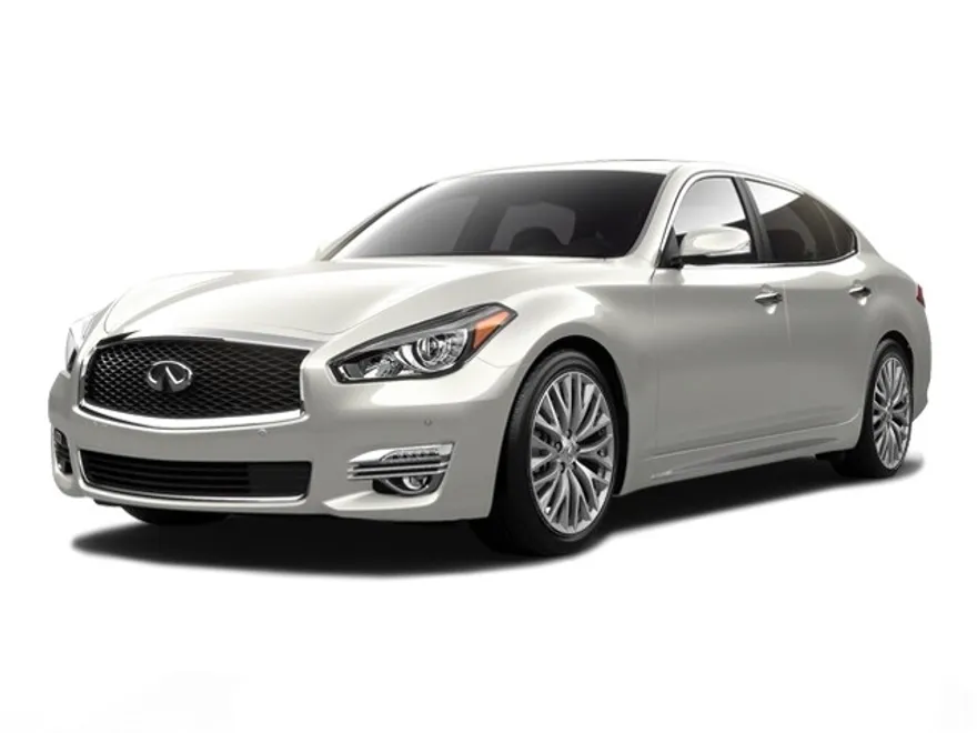 2016 Infiniti Q70L 3.7 photo 1
