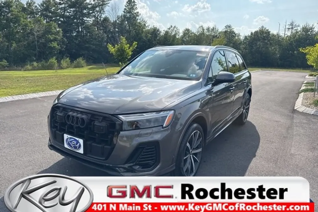 2025 Audi Q7 Premium Plus photo 1