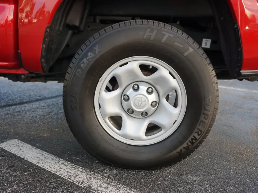 2021 Toyota Tacoma 4x4 SR photo 1