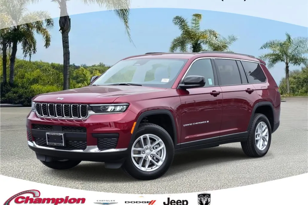 2025 Jeep Grand Cherokee Laredo photo 1